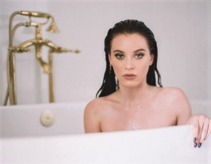 Lana Rhoades - Bath Before Sex | mp4 porn video on mobile phone